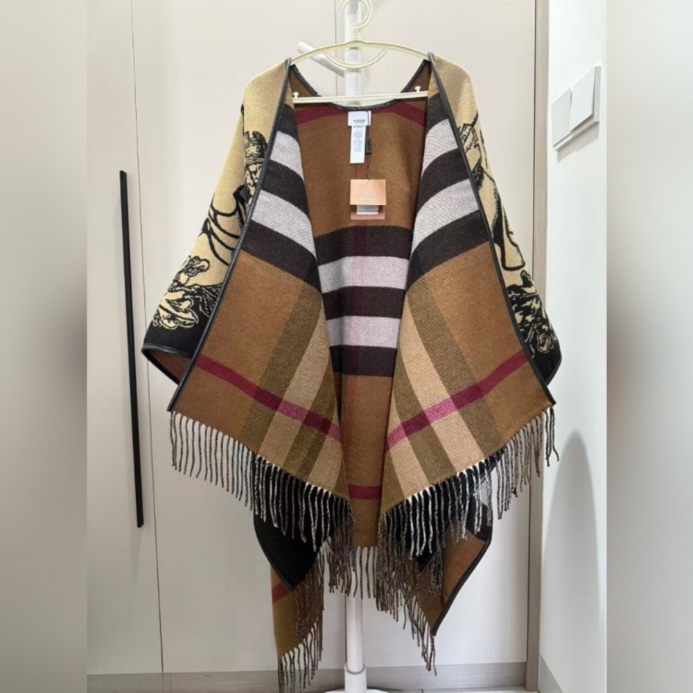 Burberry Reversible Stylish Tan and Black Women's Shawl